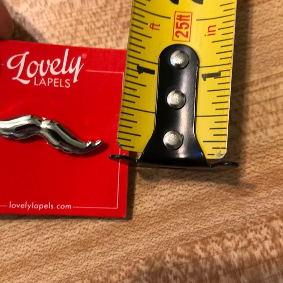 Silver Mustache Lapel - Picture 7 of 7